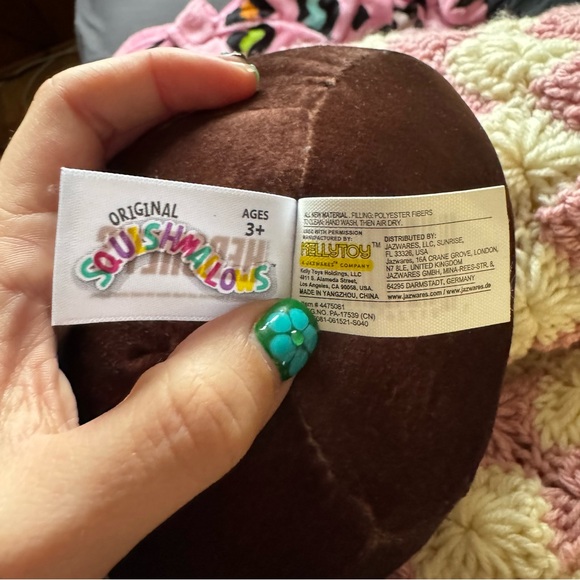 Patricio Hershey Vampire Squishmallow NWT Squishmallows - Picture 6 of 6